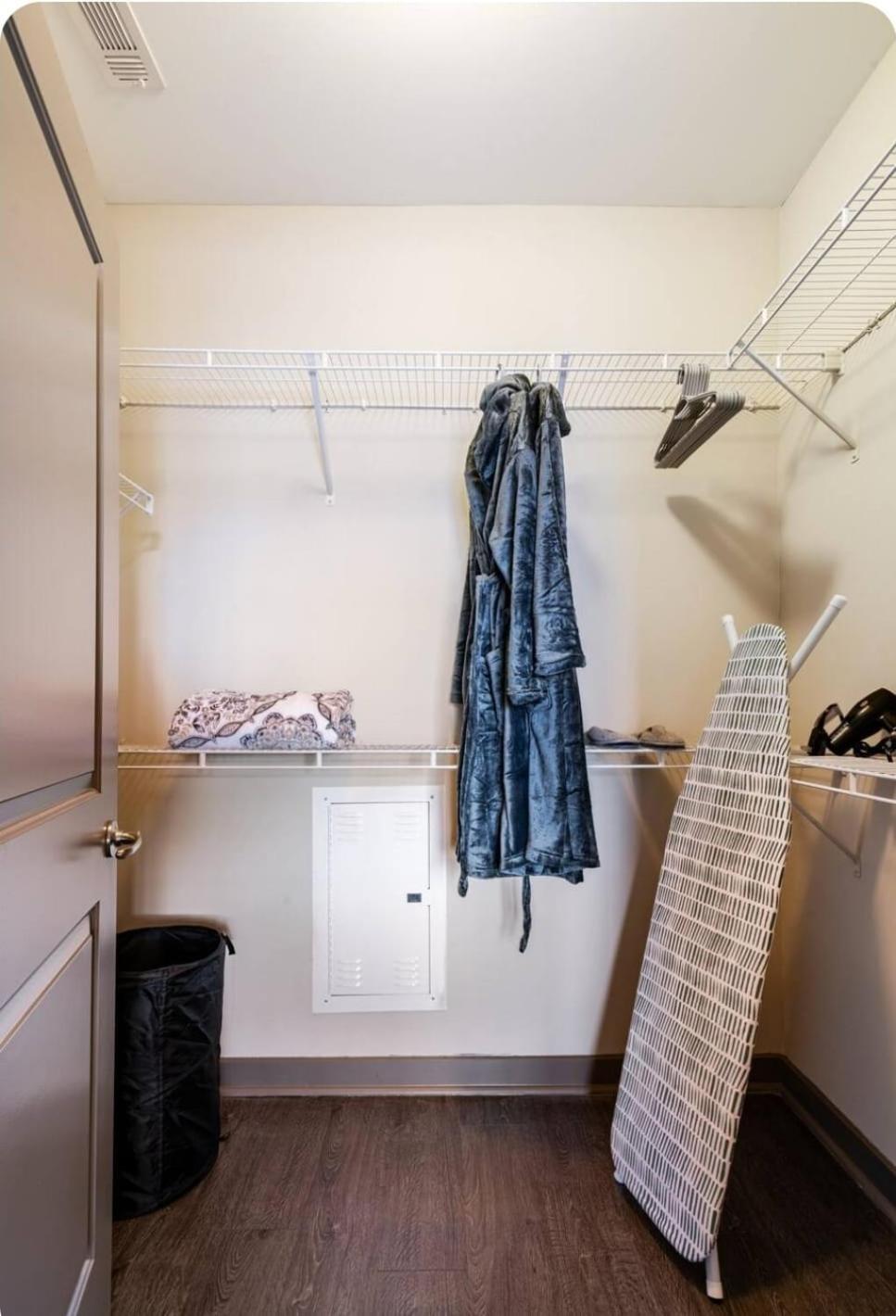 Uptown And Adventures With Pool, Bars & Shops Apartamento Charlotte